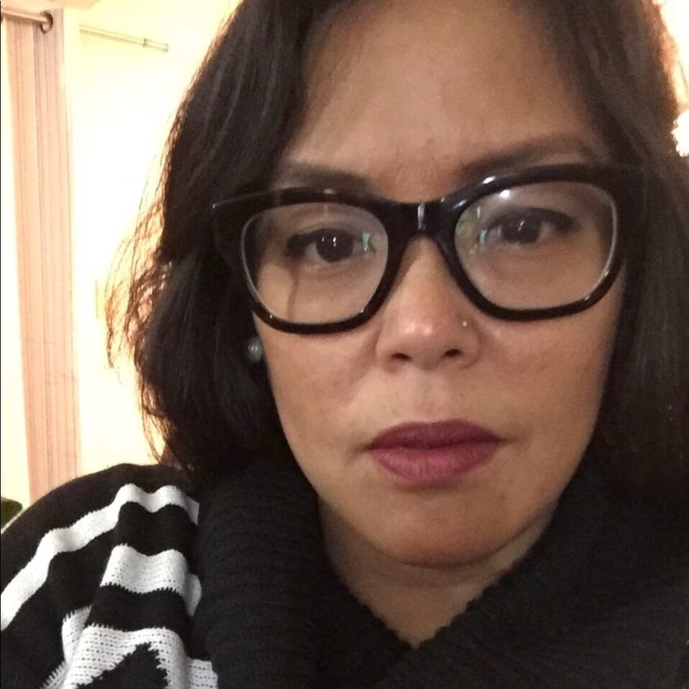 Meet your Posher, Maria